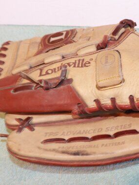 Louisville Slugger Baseball Glove TPS FPA1250 12.5" LHT Leather Pro Pattern